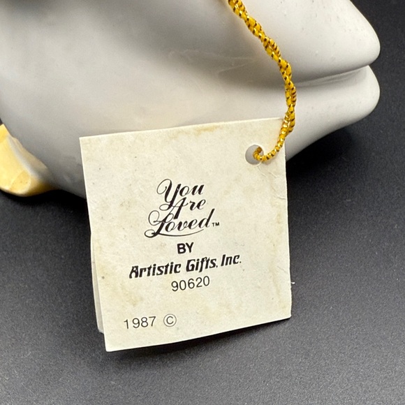 Vintage porcelain ceramic Duck with Santa Hat 1987 - Picture 2 of 4